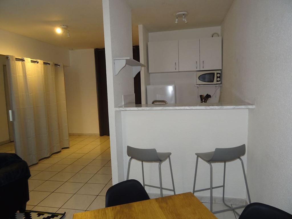 Appartement TOULON (83000) VOS REV'IMMO